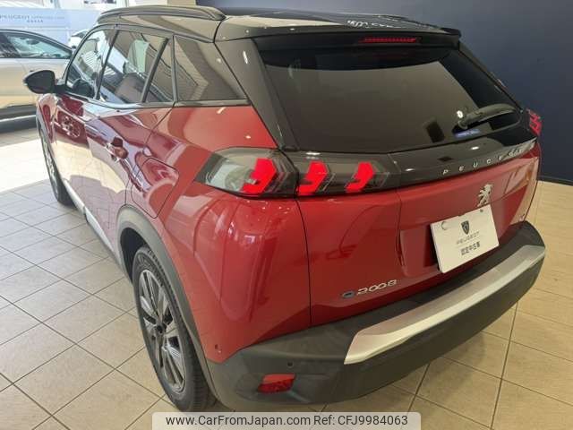 peugeot e-2008 2025 CFJ9984063 image 2