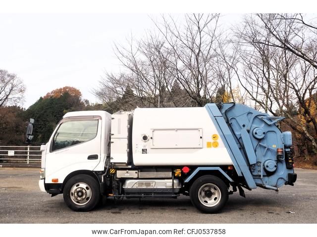 hino dutro 2015 GOO_NET_EXCHANGE_0403477A30241208W001 image 2