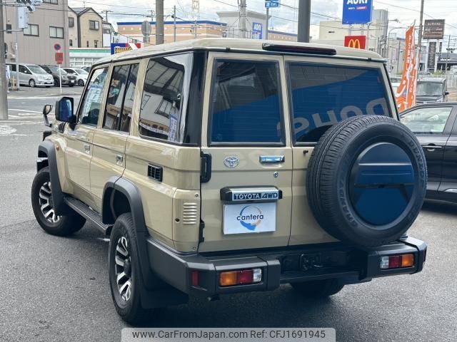 toyota landcruiser-70 2025 CFJ1691945 image 2