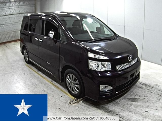 toyota voxy 2012 -TOYOTA--Voxy ZRR70W--ZRR70-0501065---TOYOTA--Voxy ZRR70W--ZRR70-0501065- image 1