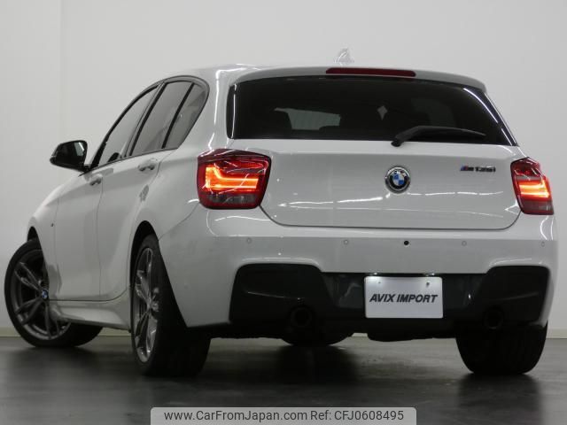 bmw 1-series 2015 quick_quick_DBA-1B30_WBA1B72030P594740 image 2