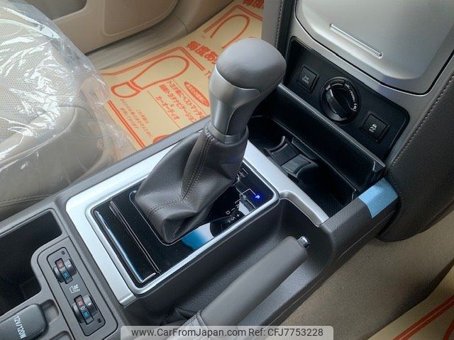 2022 Toyota Land Cruiser Prado TRJ150W - Car Price $40,486