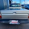 toyota hilux-sports-pick-up 2002 CFJ1810925 image 11