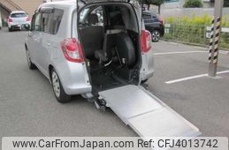toyota ractis 2010 CFJ4013742
