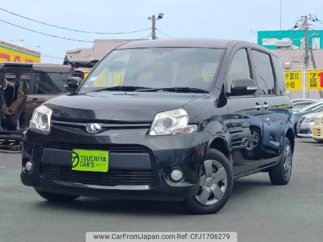 toyota sienta 2012 CFJ1706279 image 1