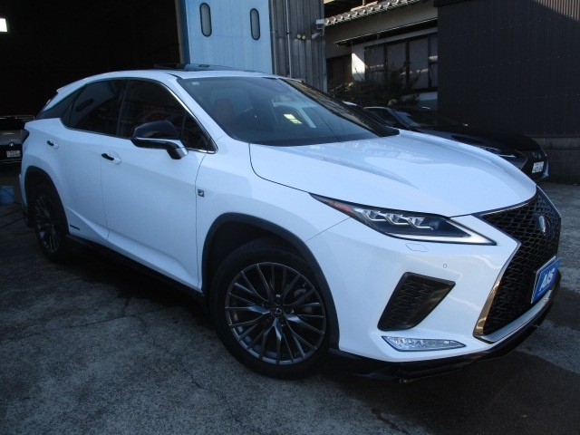 1990 Lexus Rx DAA-GYL25W 4WD - Car Price $44,328