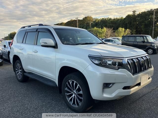 toyota land-cruiser-prado 2018 quick_quick_LDA-GDJ150W_GDJ150-0035078 image 1