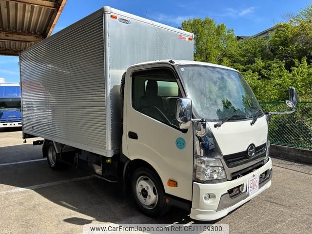 hino dutro 2015 GOO_NET_EXCHANGE_0704554A30250508W001 image 2