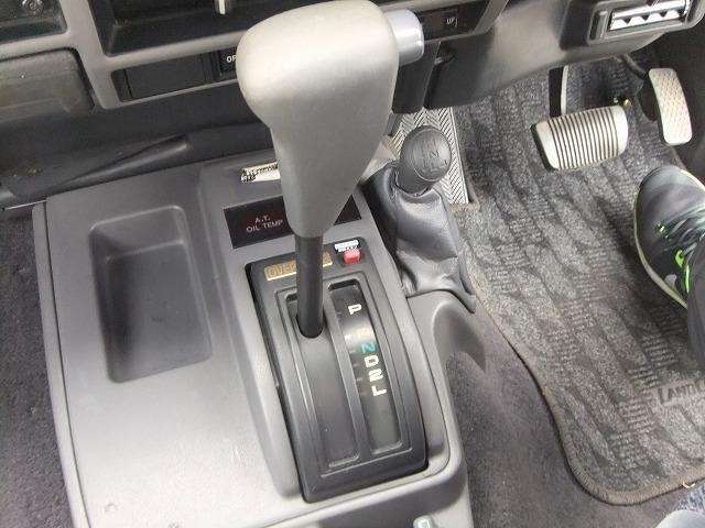 ラジオとう 旧裏 PSA9 1994 Toyota Land Cruiser 0019801 - Car Price $19,723