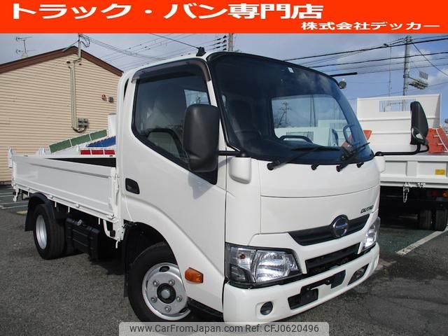 hino dutro 2019 GOO_NET_EXCHANGE_0707574A30250107W001 image 1