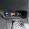 honda fit 2013 -HONDA--Fit DAA-GP5--GP5-3004631---HONDA--Fit DAA-GP5--GP5-3004631- image 31