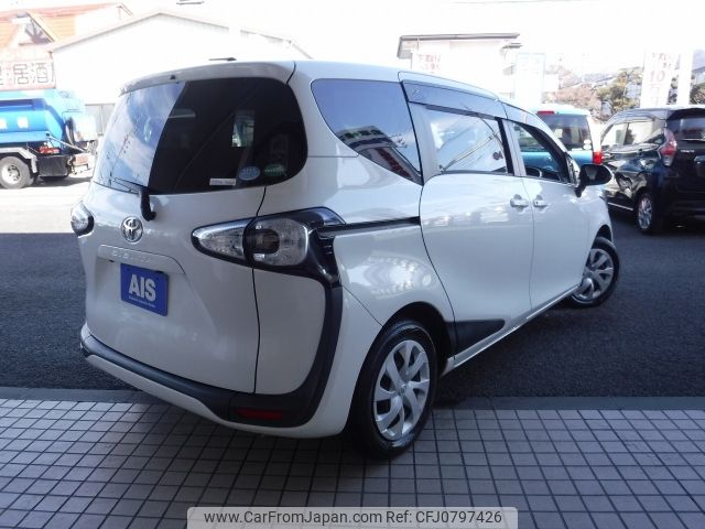 toyota sienta 2016 -TOYOTA--Sienta DBA-NSP170G--NSP170-7077050---TOYOTA--Sienta DBA-NSP170G--NSP170-7077050- image 2