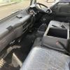 isuzu elf-truck 2004 CFJ1511959 image 6