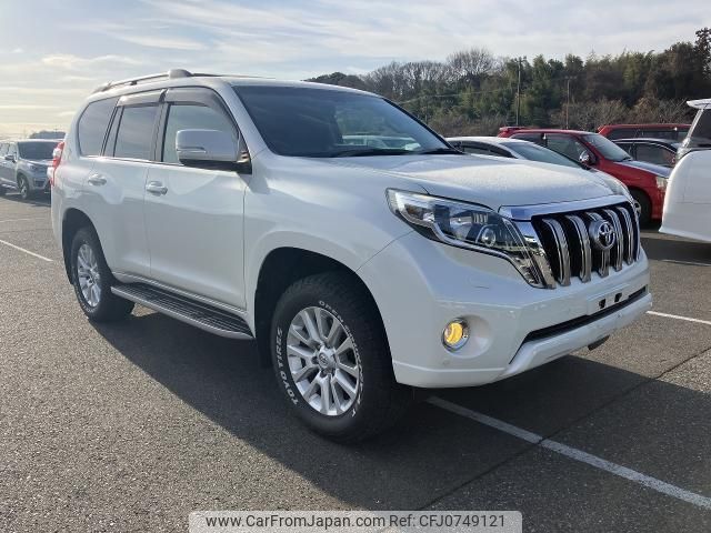 toyota land-cruiser-prado 2016 quick_quick_LDA-GDJ151W_GDJ151-0003389 image 1