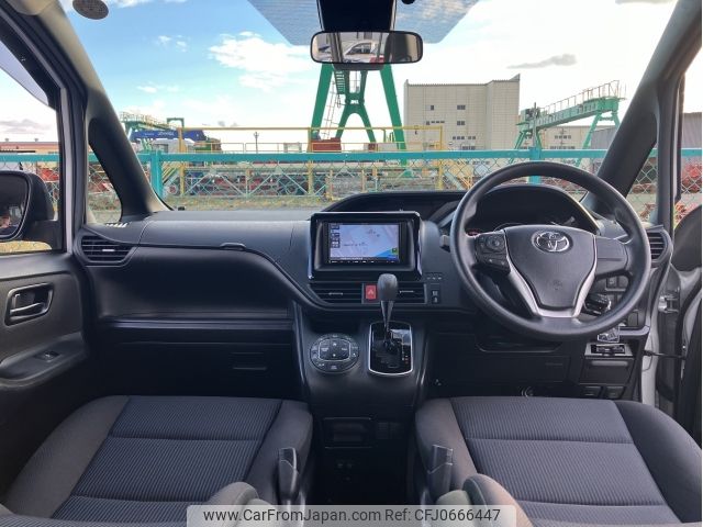 toyota voxy 2019 -TOYOTA--Voxy DBA-ZRR85G--ZRR85-0132280---TOYOTA--Voxy DBA-ZRR85G--ZRR85-0132280- image 2