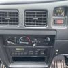 toyota hilux 2002 GOO_JP_700030018430231128001 image 18