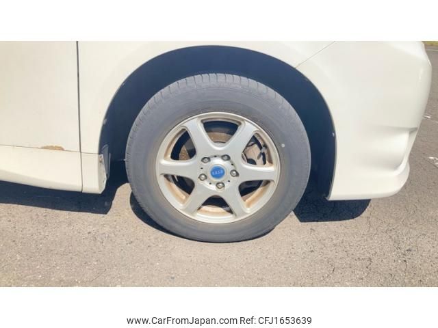 toyota voxy 2009 CFJ1653639 image 2