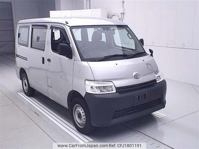 toyota townace-van 2022 CFJ1801191 image 1