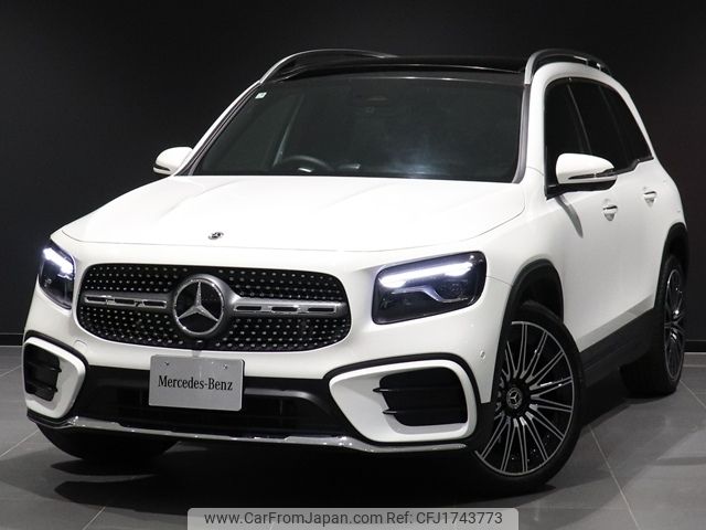 mercedes-benz glb-class 2025 CFJ1743773 image 1