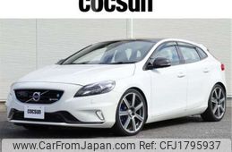 volvo v40 2015 CFJ1795937