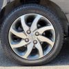 nissan lux 2012 326 image 36