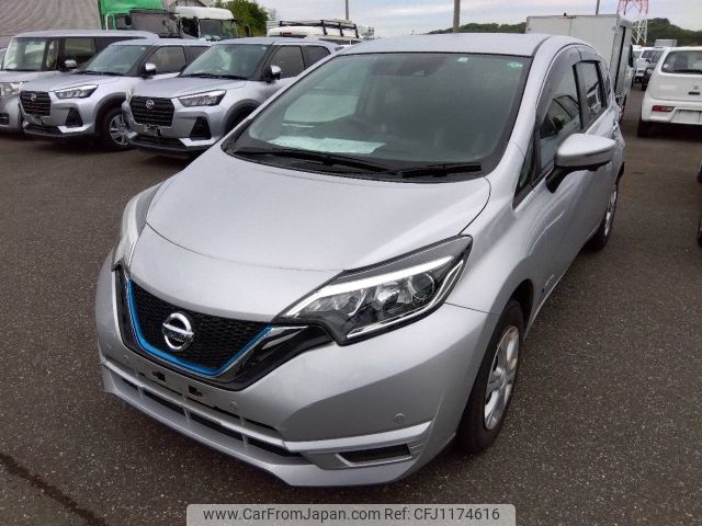 nissan note 2020 -NISSAN--Note DAA-HE12--HE12-321810---NISSAN--Note DAA-HE12--HE12-321810- image 1