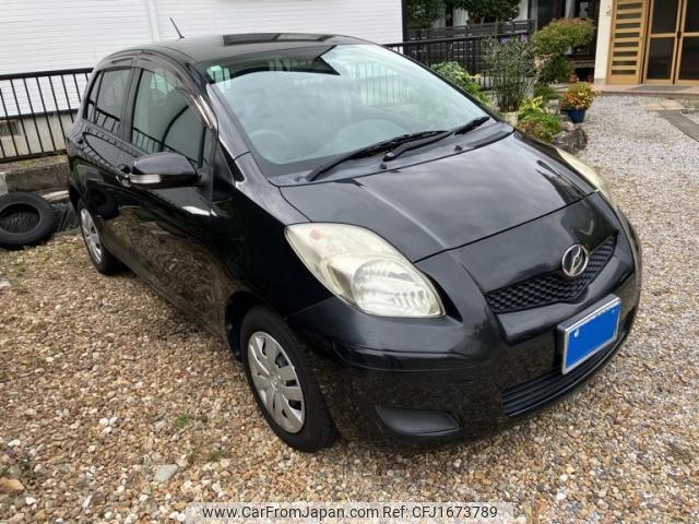 toyota vitz 2010 CFJ1673789 image 2