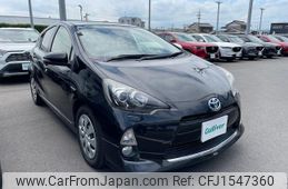 toyota aqua 2013 CFJ1547360