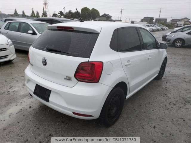 volkswagen polo 2015 -VOLKSWAGEN--VW Polo DBA-6RCJZ--WVWZZZ6RZFU034699---VOLKSWAGEN--VW Polo DBA-6RCJZ--WVWZZZ6RZFU034699- image 2