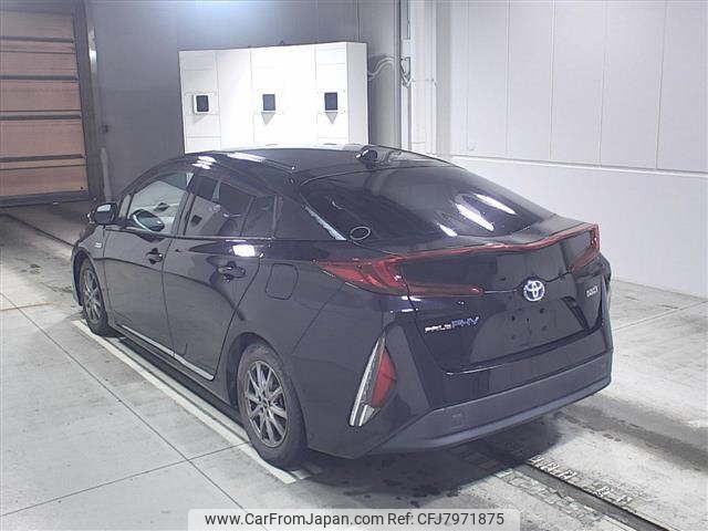 toyota prius-phv 2017 -TOYOTA--Prius PHV ZVW52-3044501---TOYOTA--Prius PHV ZVW52-3044501- image 2