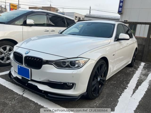 bmw 3-series 2014 CFJ8380664 image 1