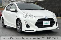 toyota aqua 2016 CFJ1800577