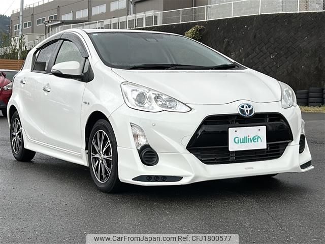 toyota aqua 2016 CFJ1800577 image 1