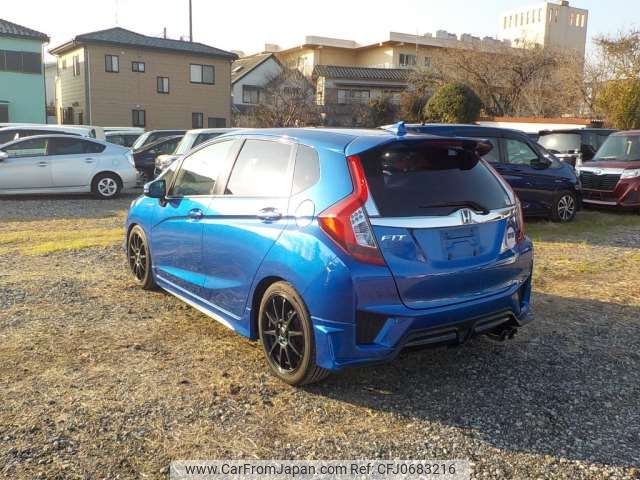 honda fit 2013 -HONDA--Fit DAA-GP5--GP5-3030226---HONDA--Fit DAA-GP5--GP5-3030226- image 2