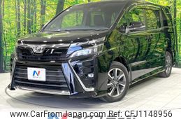 toyota voxy 2017 quick_quick_ZRR80W_ZRR80-0344240