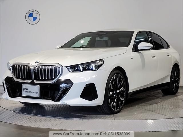bmw 5-series 2024 CFJ1538099 image 1