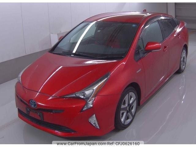 toyota prius 2017 quick_quick_DAA-ZVW51_0842199 image 2