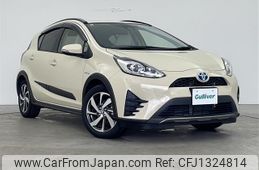 toyota aqua 2017 CFJ1324814