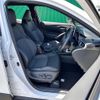 toyota corolla-cross 2024 CFJ1697890 image 12