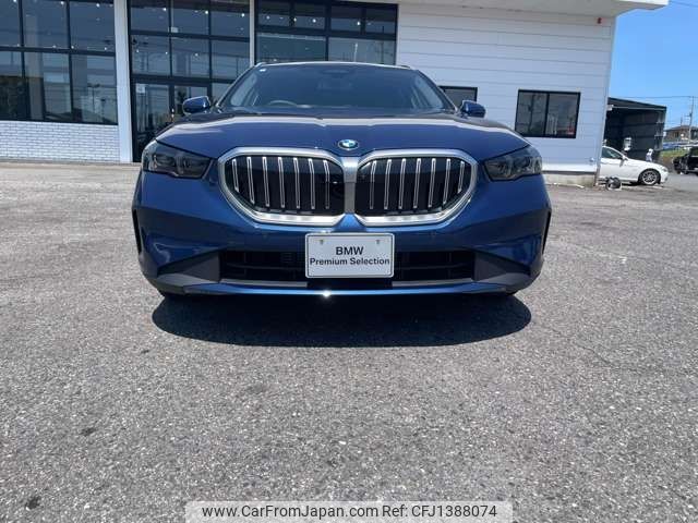 bmw 5-series 2024 -BMW--BMW 5 Series 3CA-22GW20--WBA22GW090CS10773---BMW--BMW 5 Series 3CA-22GW20--WBA22GW090CS10773- image 2