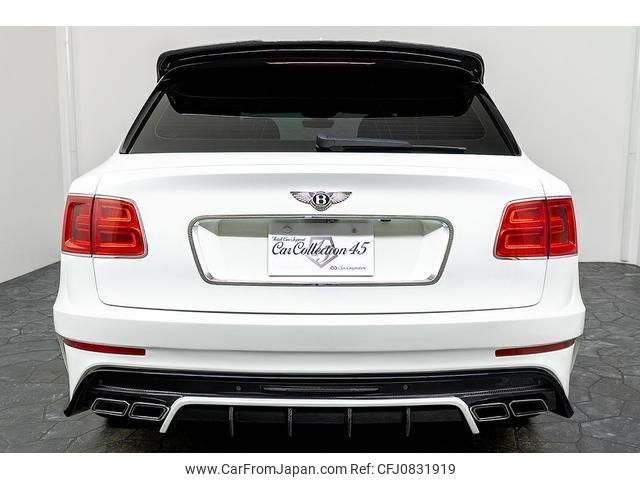 bentley bentayga 2018 quick_quick_ABA-BADDB_SJAAF14VXJC021499 image 2