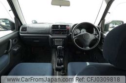 suzuki jimny 2004 TE4637