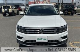 volkswagen tiguan 2018 -VOLKSWAGEN--VW Tiguan ABA-5NCZE--WVGZZZ5NZJW368392---VOLKSWAGEN--VW Tiguan ABA-5NCZE--WVGZZZ5NZJW368392-