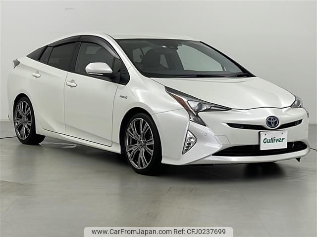 toyota prius 2016 -TOYOTA--Prius DAA-ZVW55--ZVW55-8009018---TOYOTA--Prius DAA-ZVW55--ZVW55-8009018- image 1