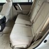 toyota land-cruiser-prado 2019 24632002 image 32