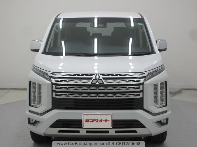 mitsubishi delica-d5 2024 quick_quick_CV1W_CV1W-5013188 image 2
