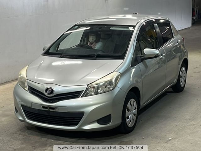 toyota vitz 2012 CFJ1637594 image 1