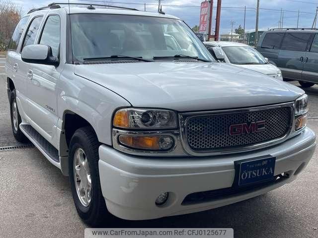 gmc yukon 2013 quick_quick_fumei_1gkek63u93j343006 image 2