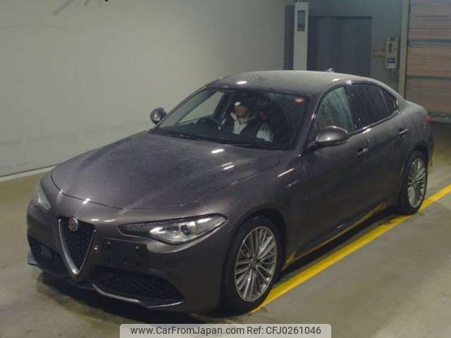 alfa-romeo giulia 2019 -ALFA ROMEO--Alfa Romeo Giulia ABA-95220--ZAREAELN5K7613805---ALFA ROMEO--Alfa Romeo Giulia ABA-95220--ZAREAELN5K7613805- image 1