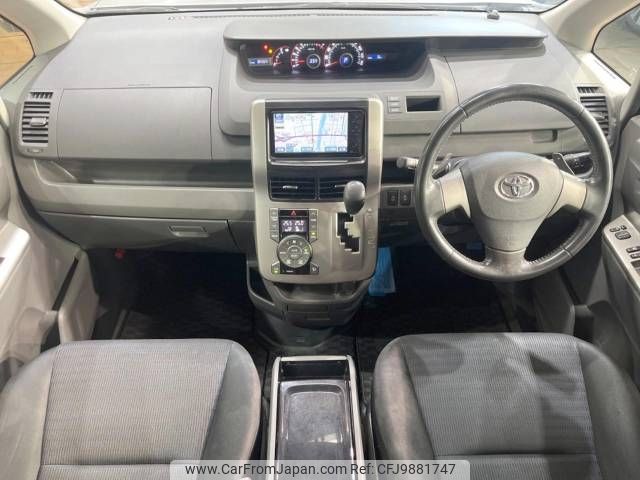 toyota voxy 2009 -TOYOTA--Voxy DBA-ZRR70W--ZRR70-0202010---TOYOTA--Voxy DBA-ZRR70W--ZRR70-0202010- image 2